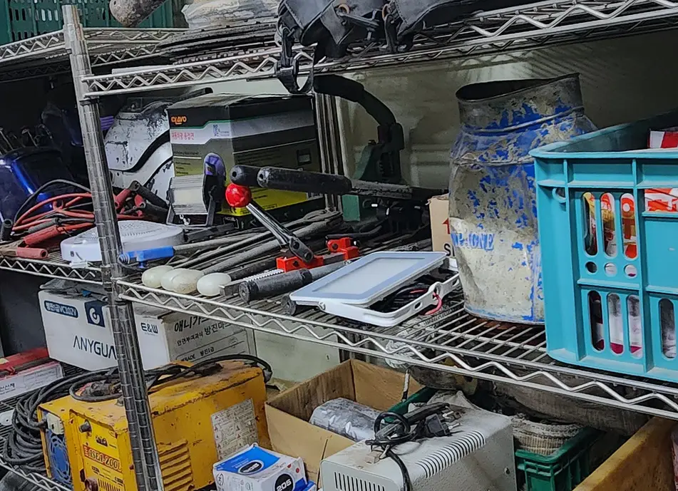 인천 동구 서울서초구 외벽간판어닝철거 사진3분비교견적 시공 전